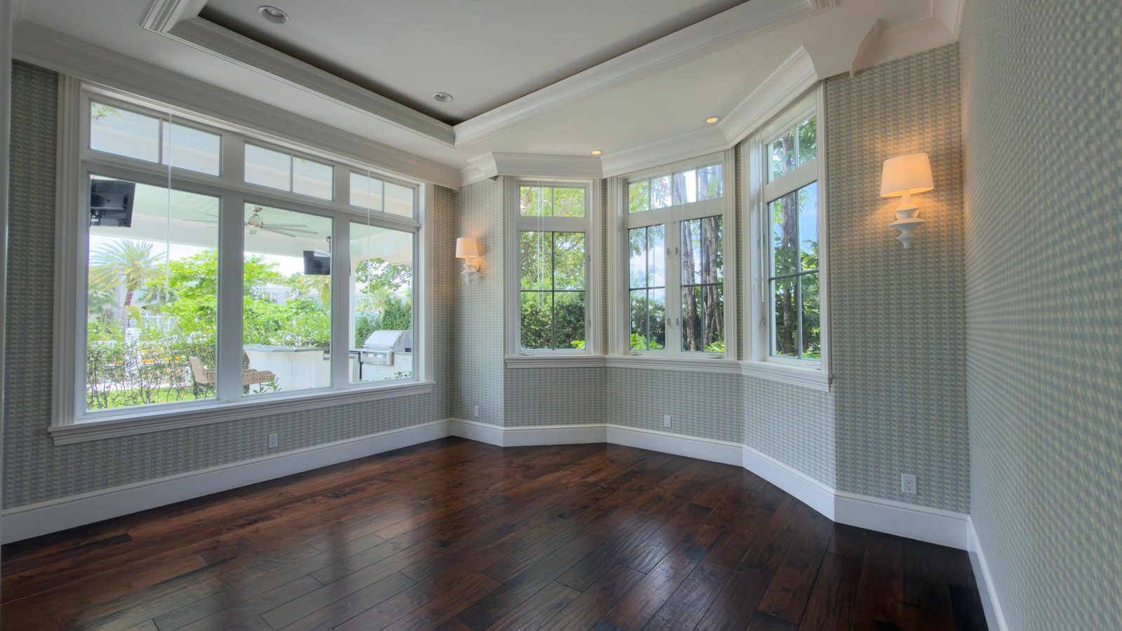 Sunroom with textured geometric wallcovering in a private residence in Fort Lauderdale by Salt Wallcovering